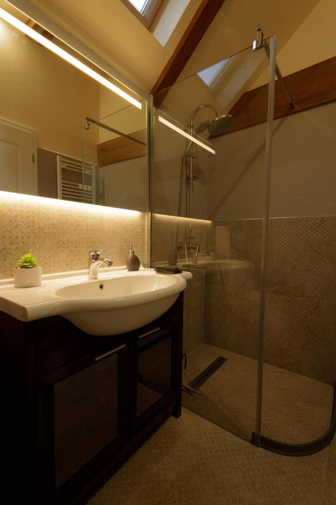 The Cozy Nook - Ultra Central บราชอฟ ภายนอก รูปภาพ